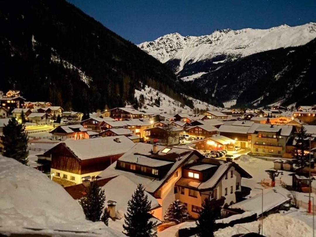 Haus Gfall Kaunertal Buitenkant foto