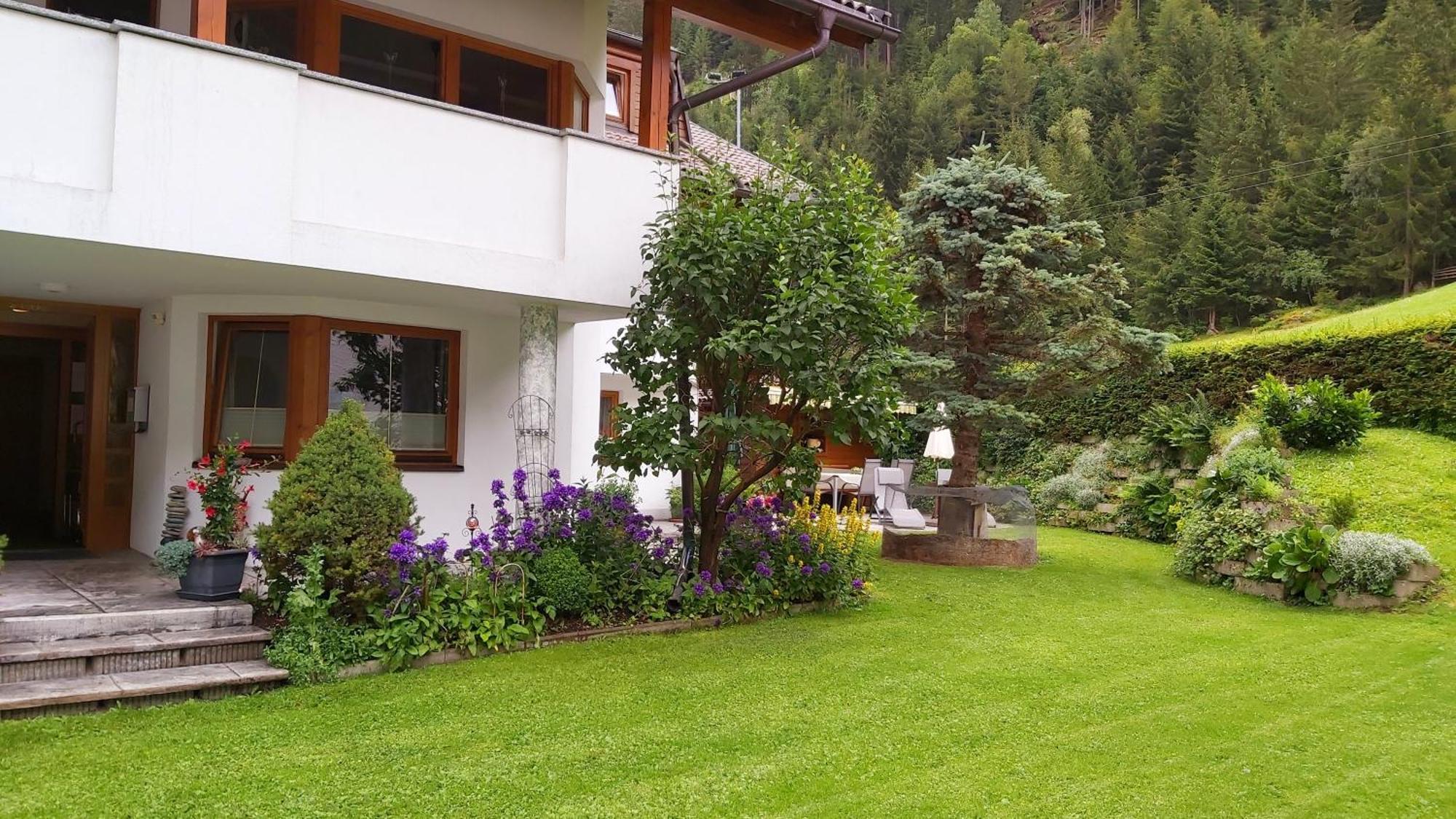 Haus Gfall Kaunertal Buitenkant foto