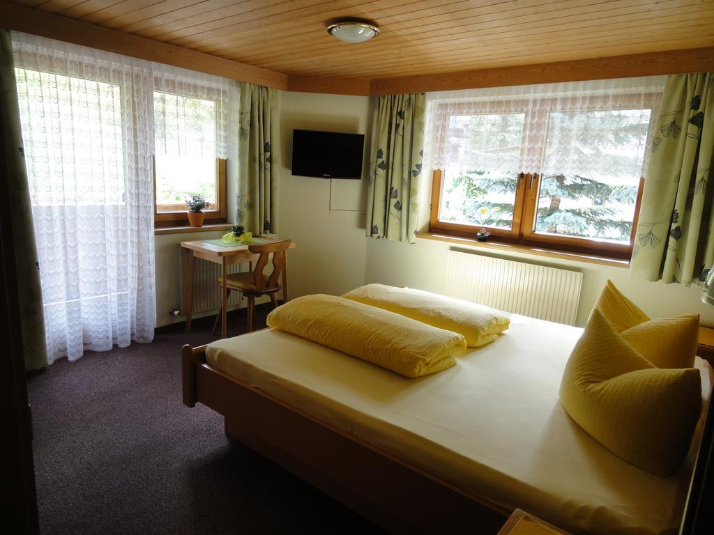 Haus Gfall Kaunertal Buitenkant foto